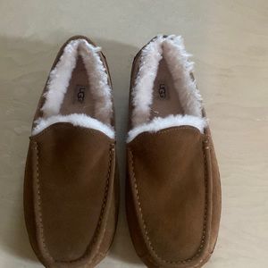 Mens Ugg slippers